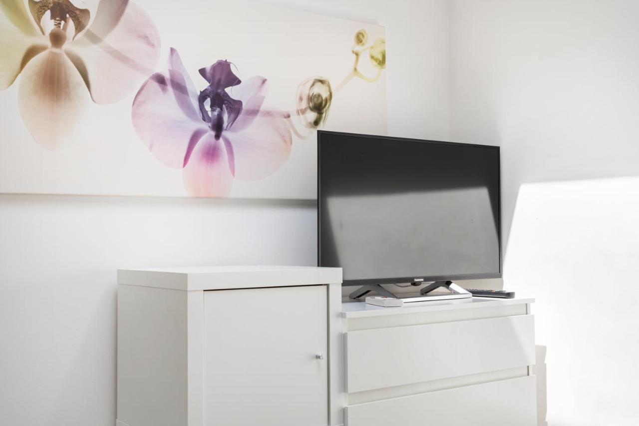דירות מילאנו Studio Apt - Duomo 6 מראה חיצוני תמונה